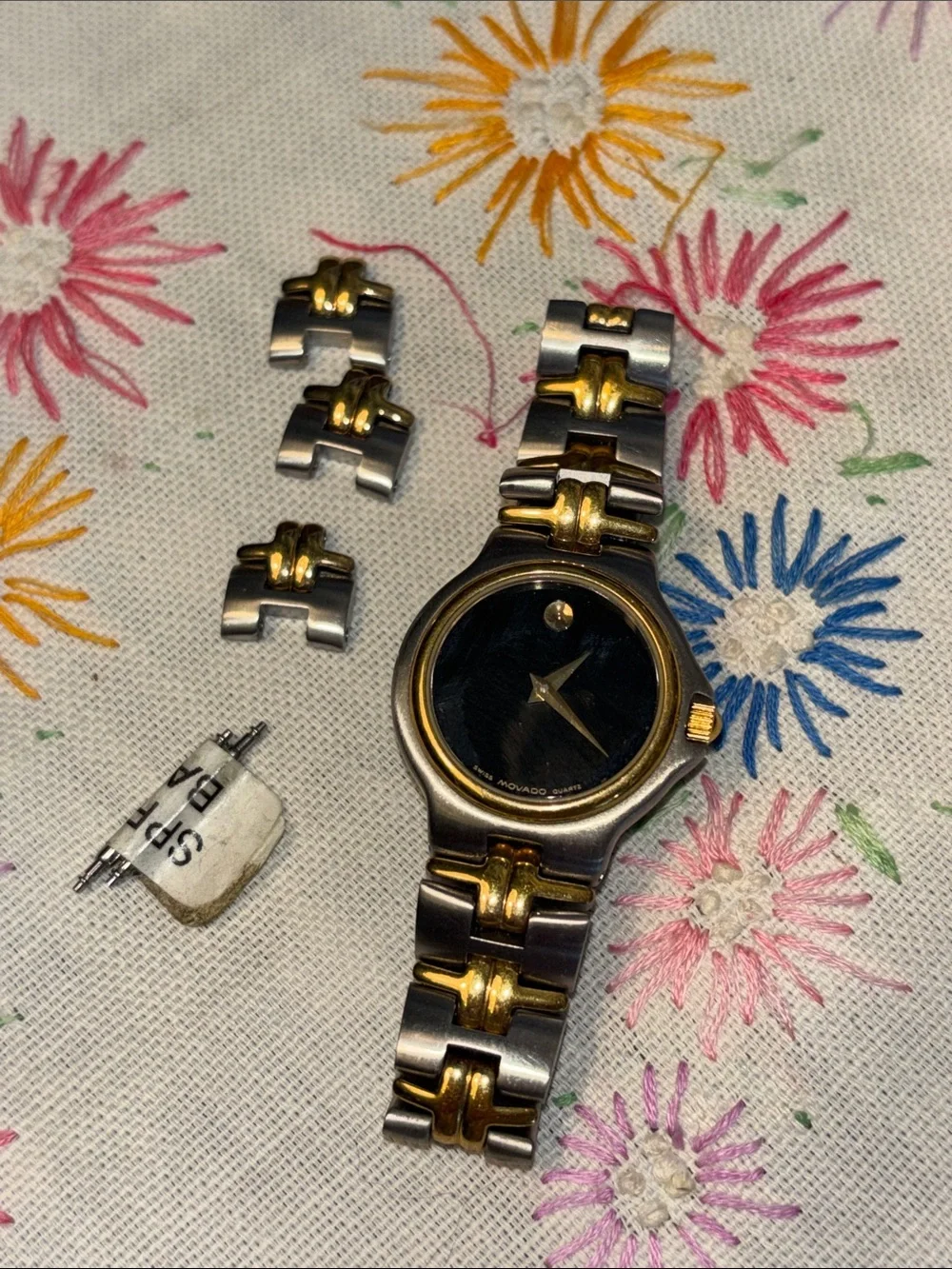EUC Movado Olympian Collection 81.A1.827.2 (26mm women's variant), Two-tone sta